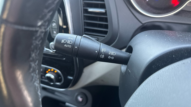 Renault Captur 1.5 dCi 90 Signature X Nav 5dr Diesel Hatchback